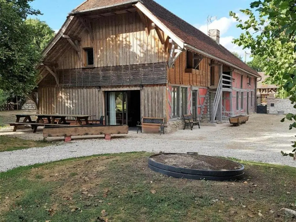 Gîte Dosches, 7 pièces, 14 personnes - FR-1-543-102