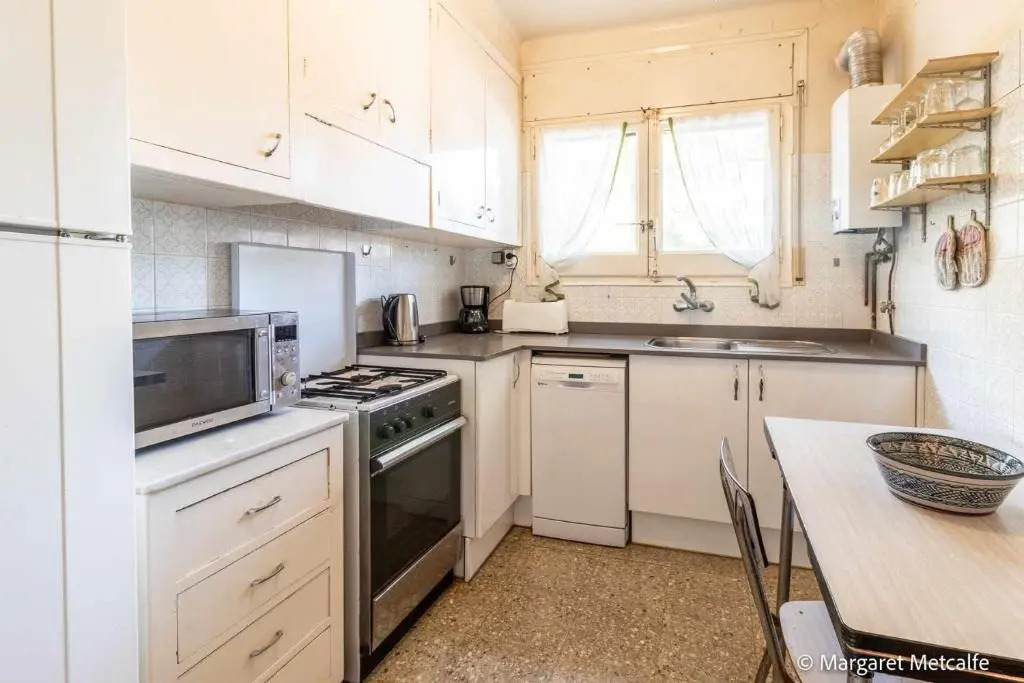 CARBONERAS 53 Apartamento con terraza jardín y vistas al mar