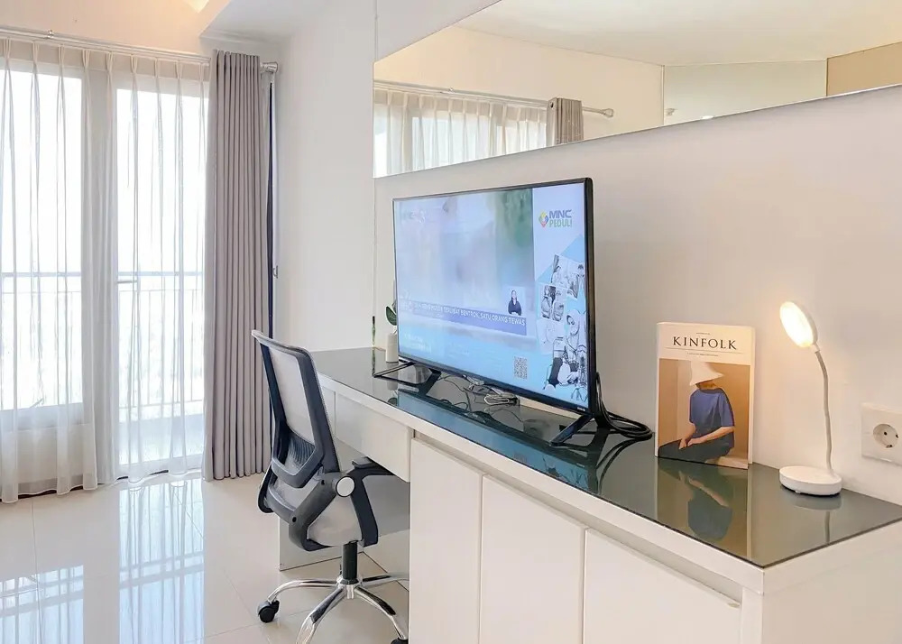 Restful And Cozy Studio Tamansari Semanggi Apartment