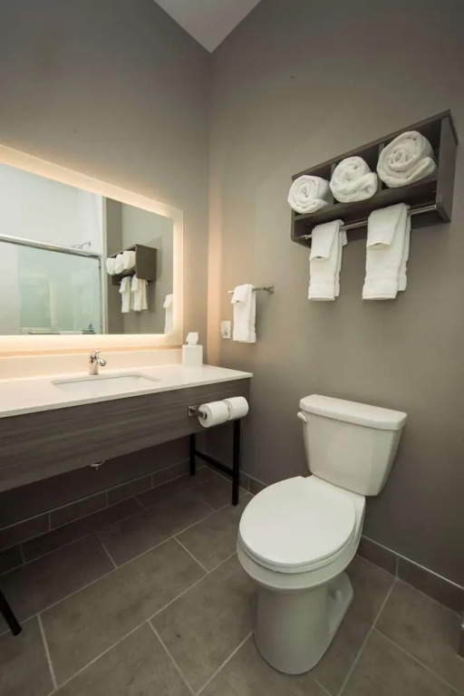 Best Western Plus Lawrenceburg