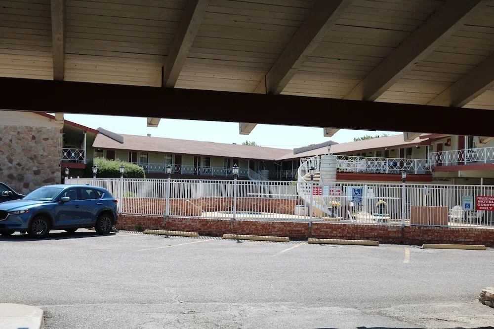 Friendship Inn