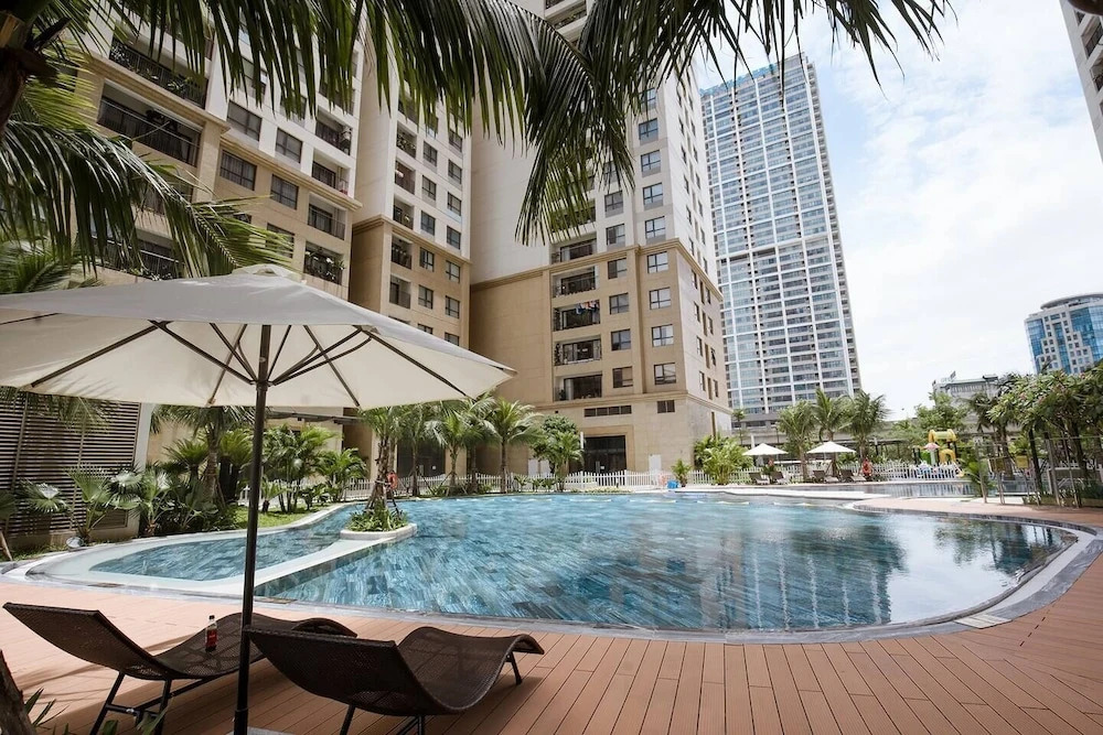 Luxury Apartment Dcapital Tran Duy Hung