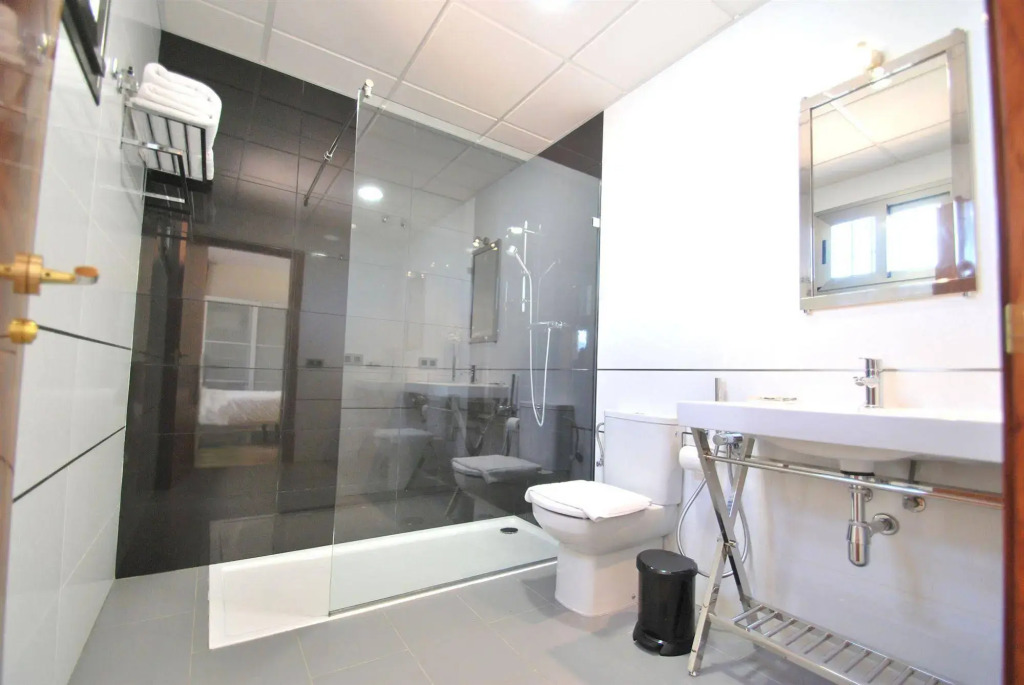 Apartamentos Living Sevilla Centro Maestranza