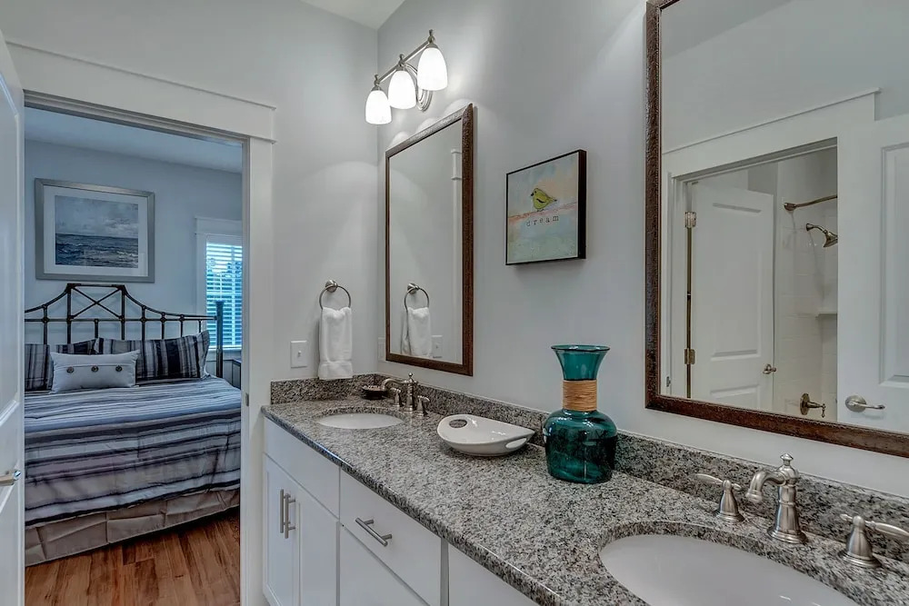 Saltire Cottage by Destin Getaways