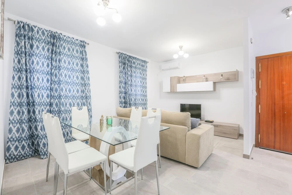 Deluxe Apartment Sol