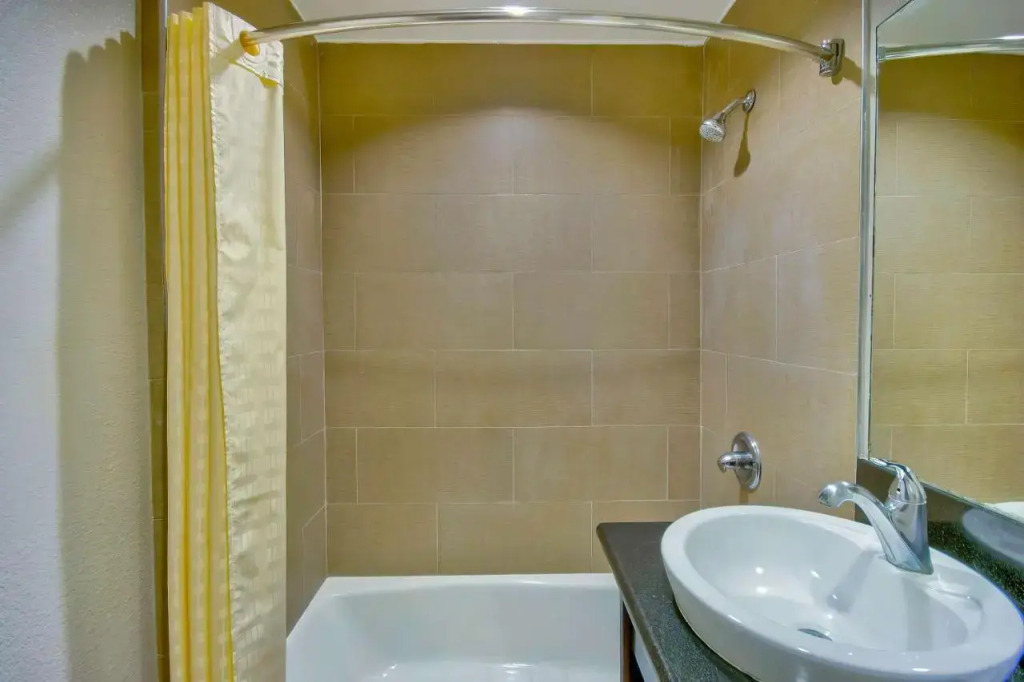 Bella Suites