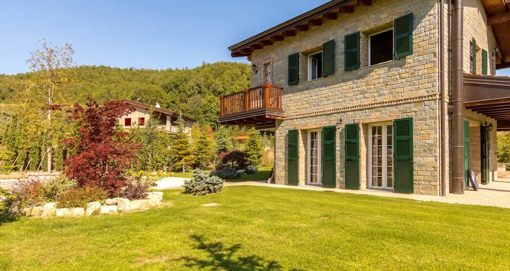 JOIVY MAS Avilo Villa Bobbio