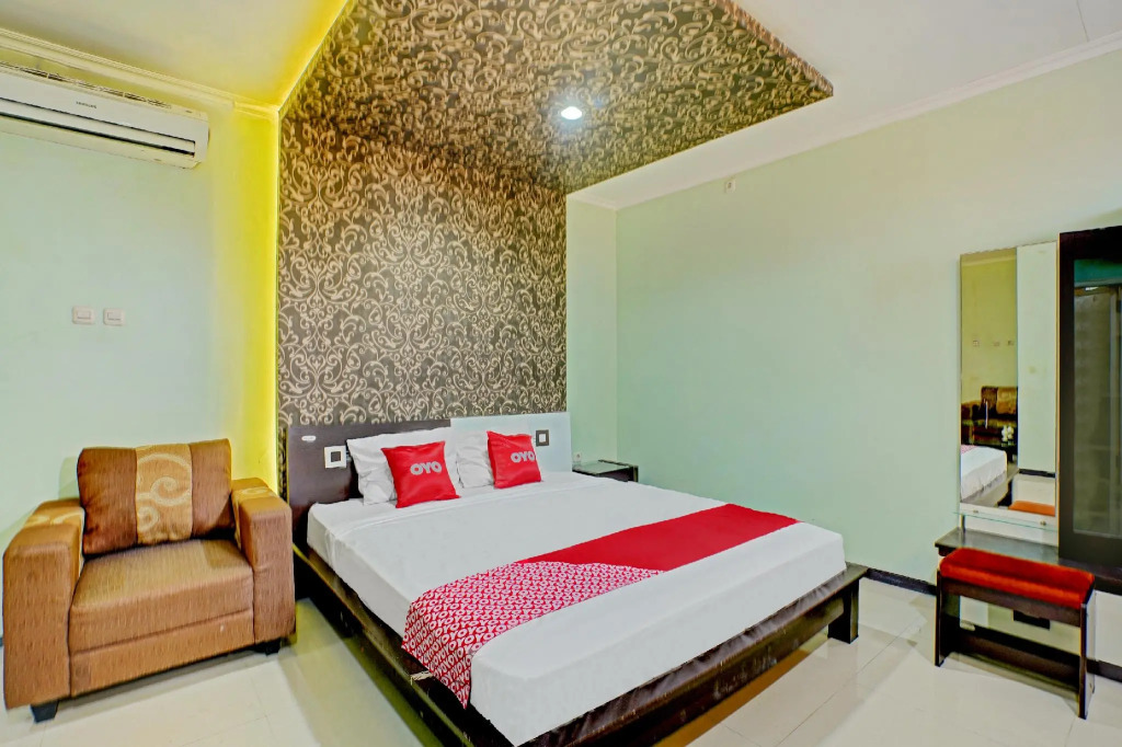 OYO 90177 Hotel Pahlawan