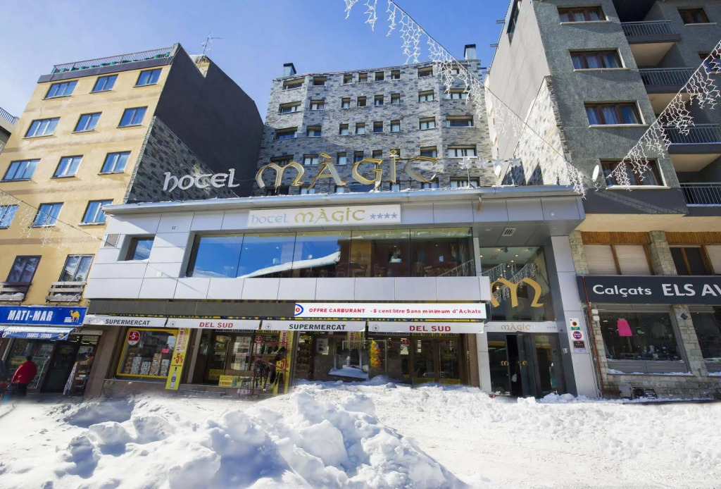 Hotel Màgic Pas by Nexta