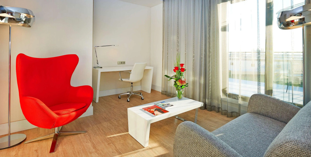 Отель NH Collection Barcelona Gran Calderón