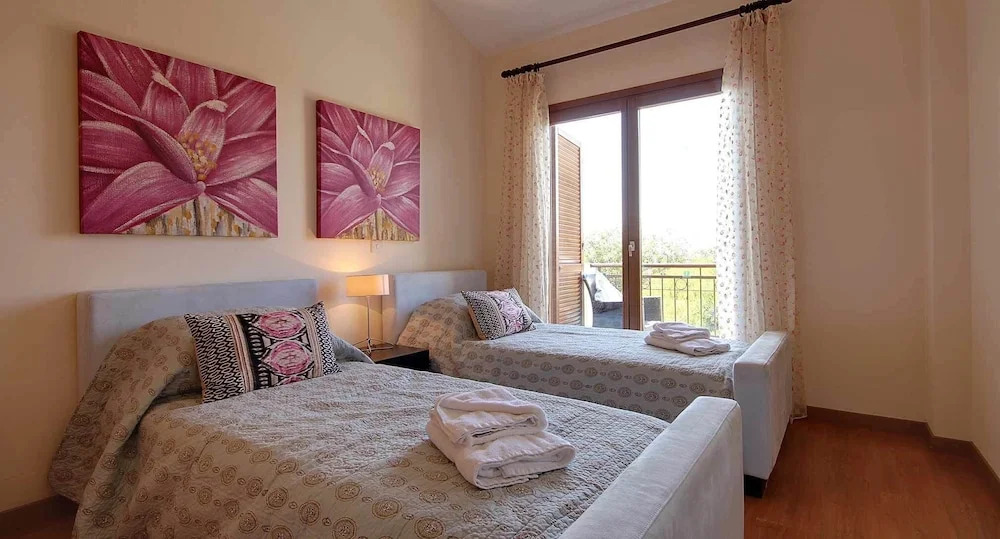 Villa HG12 - Athina