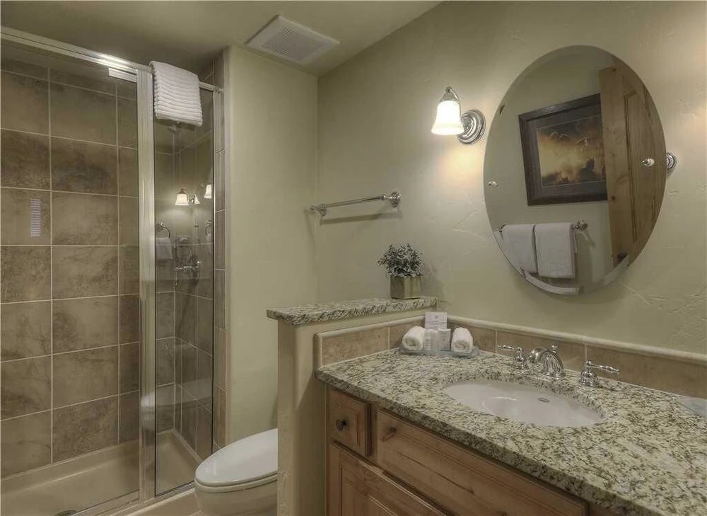 5203 Emerald Lodge, Trappeur's Crossing Apartment 4