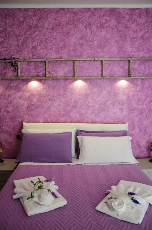 B&B Anemos