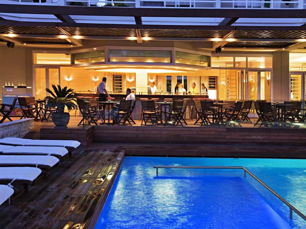 Athineon Hotel