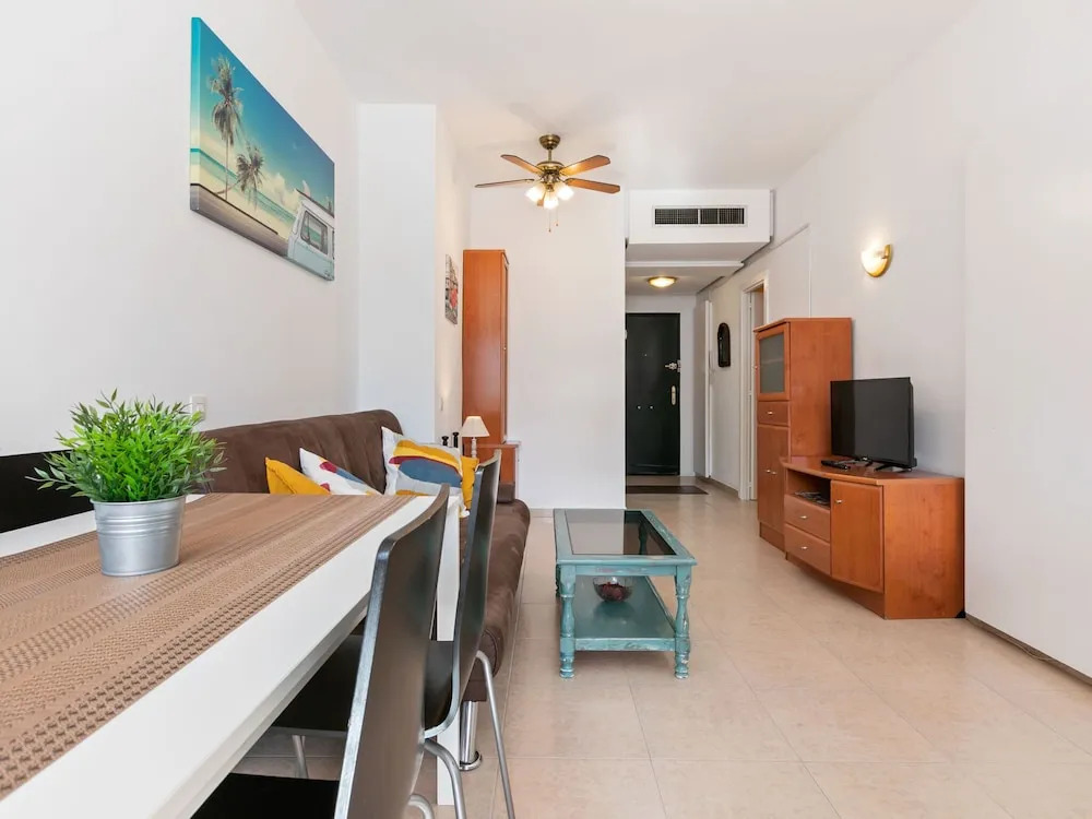 Pleasant Holiday Home in Torremolinos near Beach