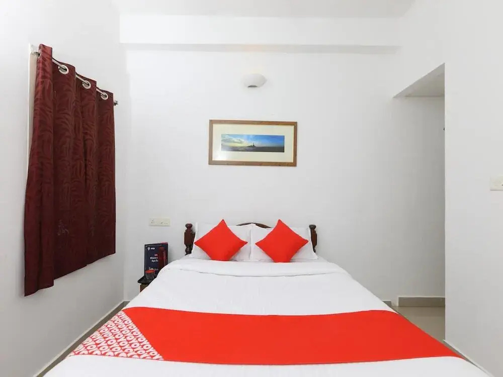 OYO 14440 Home Comfort 1BHK Near Auroville Beach