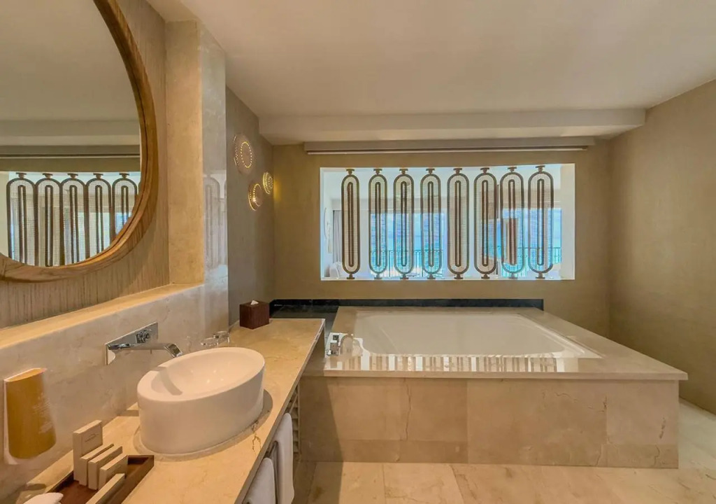 Royal Select at Grand Park Royal Cancún