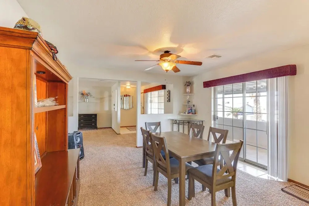 Lake Havasu Snowbird Retreat w/ Hot Tub!