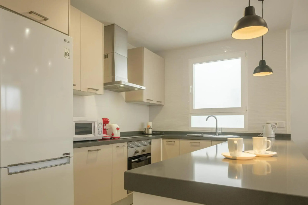 Brand New, Specious Penthouse W, Private Terrace