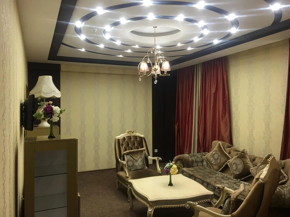 Turan Hotel On Mustafin 88