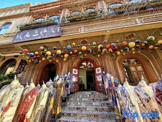 Kashgar Ancient City Vilai meets good B&Bs