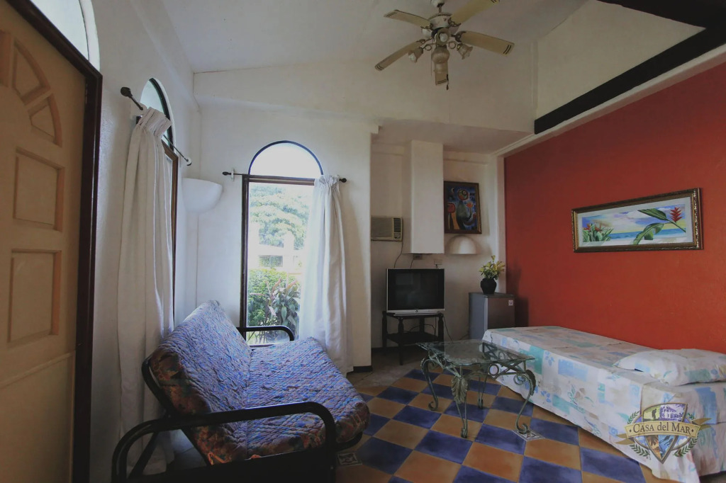 Casa del Mar Beach Resort