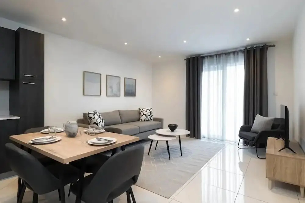 Loxwood House Apartments