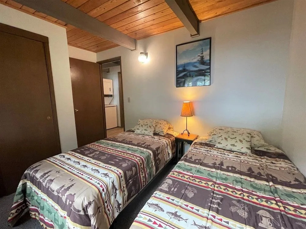 Rainier Retreat