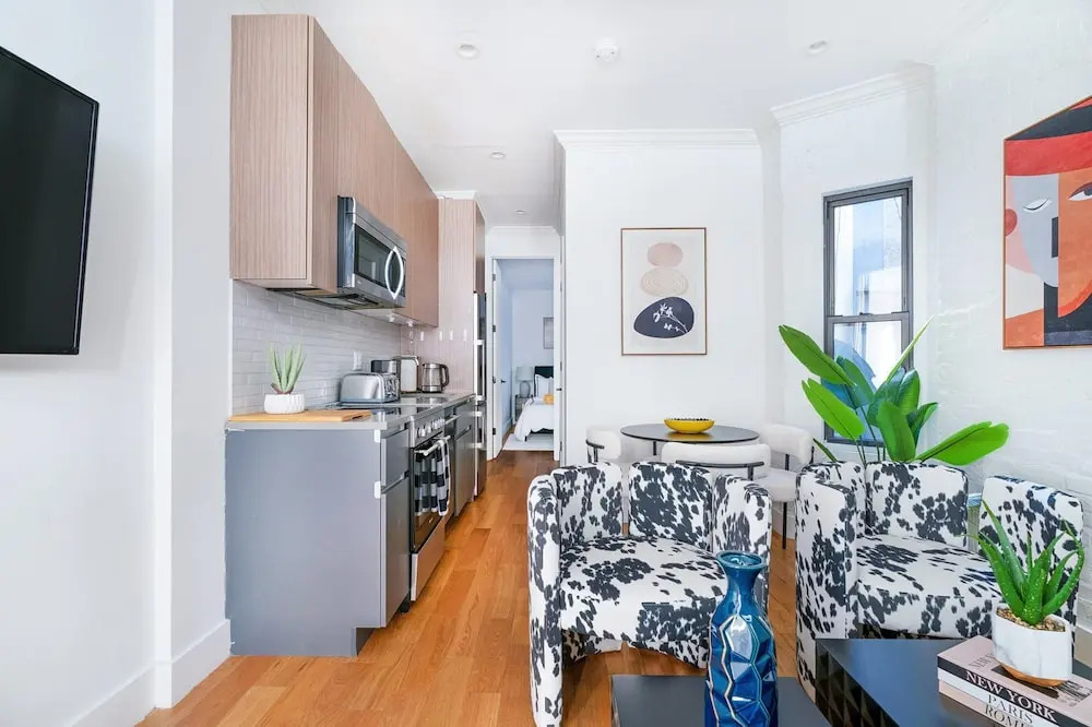 1288-5fs New Renovated 2 Bedrooms in UES