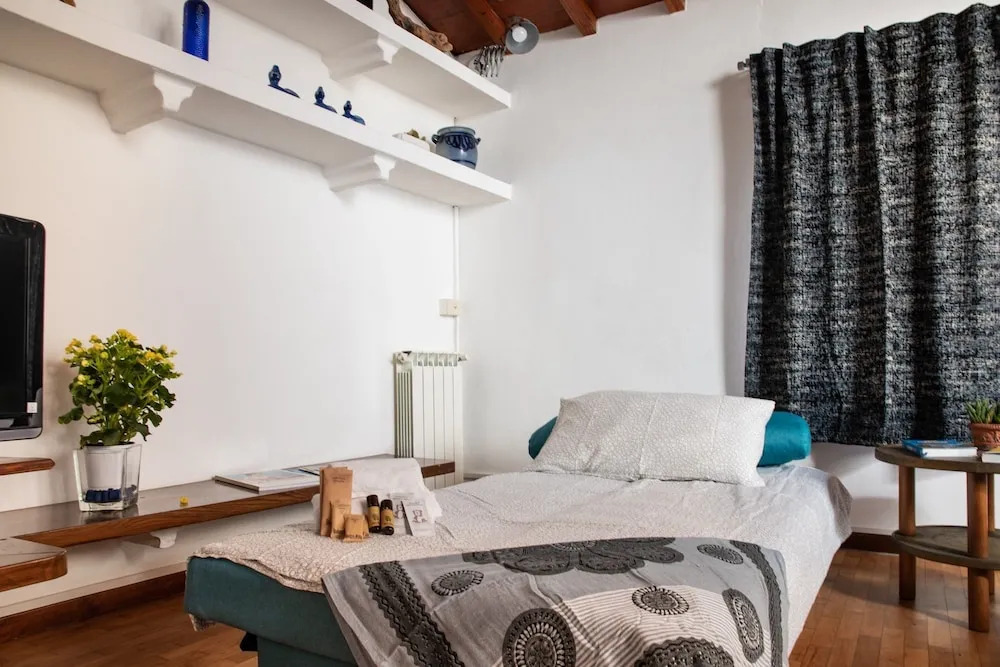 Eva Suite