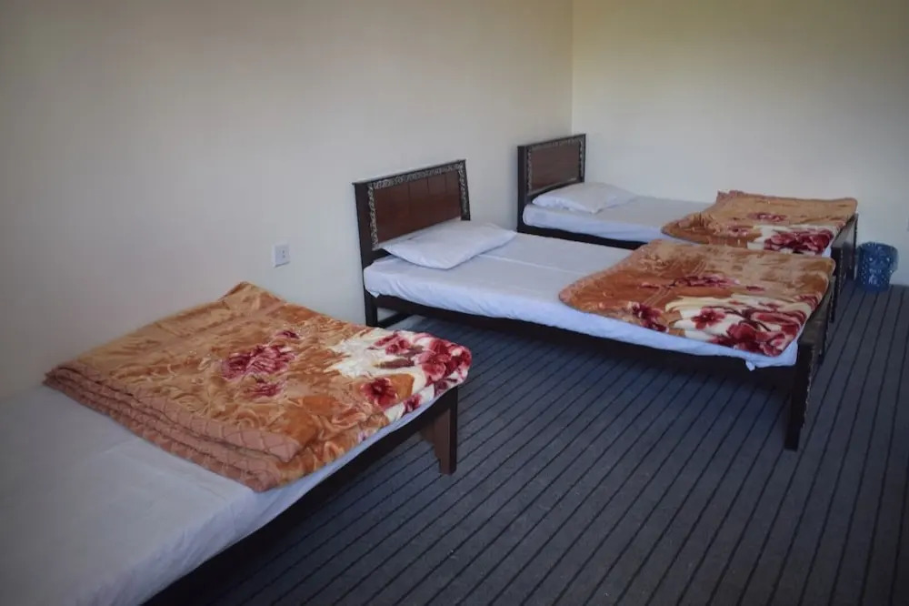 Yak Sarai Hotel