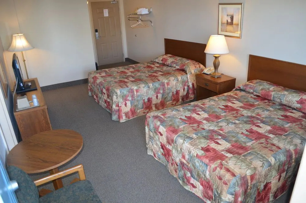 Americas Best Value Chalet Inn and Suites Niagara Falls