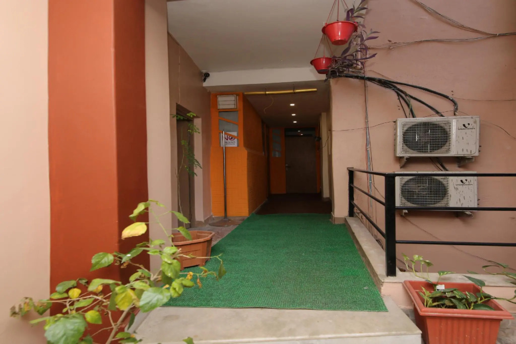 OYO 40622 Shahi Guest House