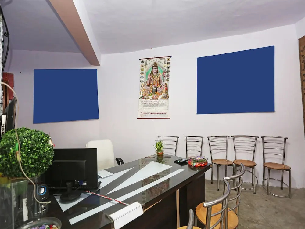 Hotel Uttaranchal Inn