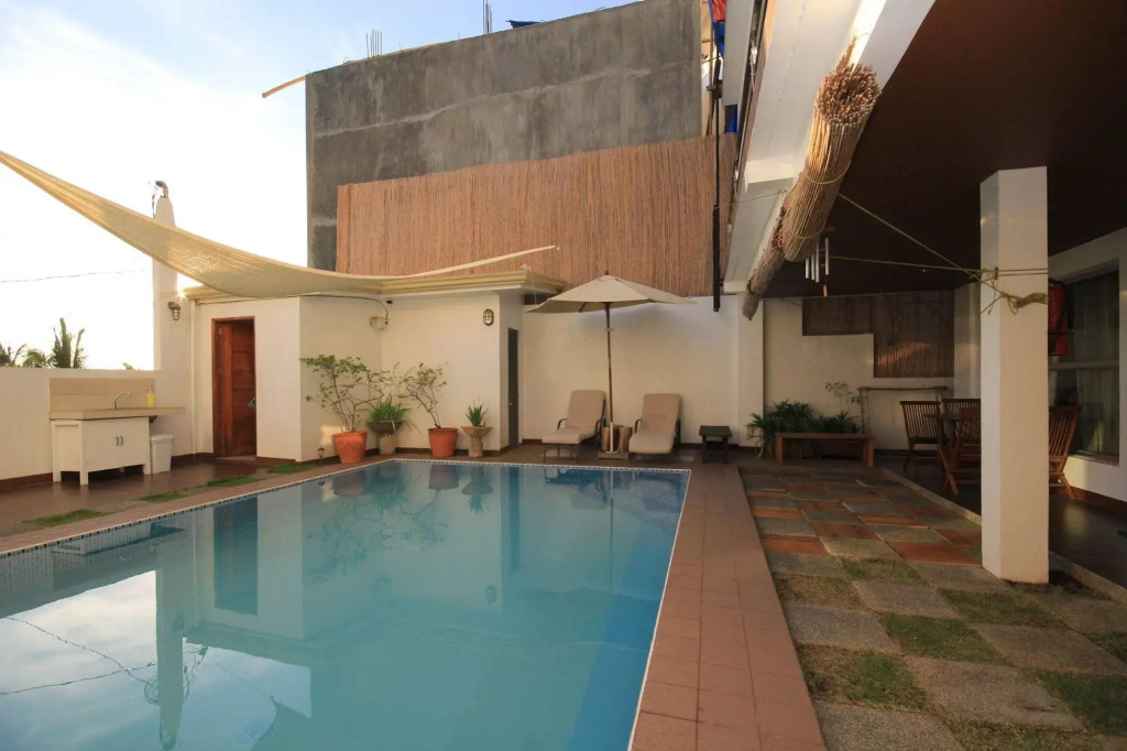 Bluewaves Westcliff Villa