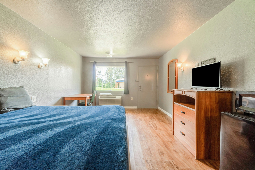 Economy Inn Livingston By OYO TX US 59