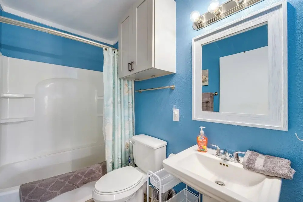 Walk Dtwn: Pet-friendly Townhome in Rockport