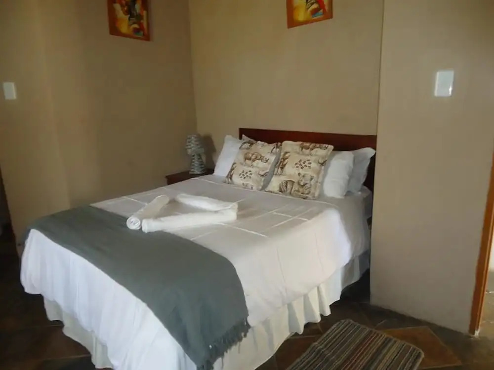 Noma Nini Lodge And Restaurant