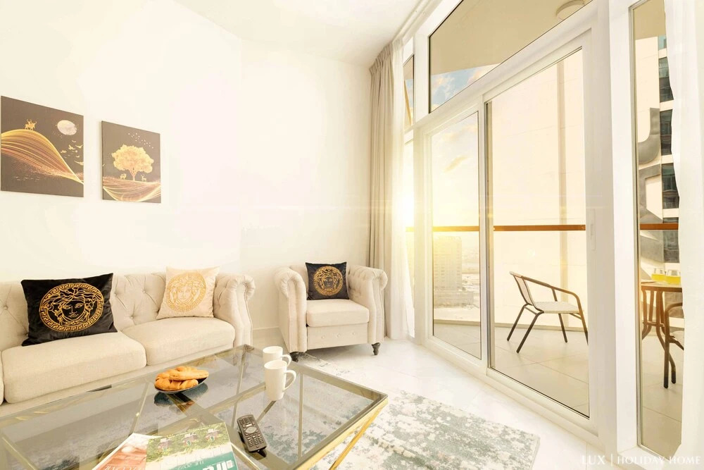 LUX - Binghatti Canal View Suite