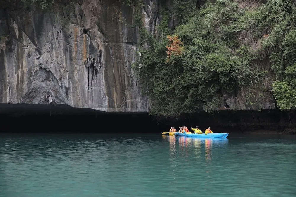 Halong Serenity Cruise