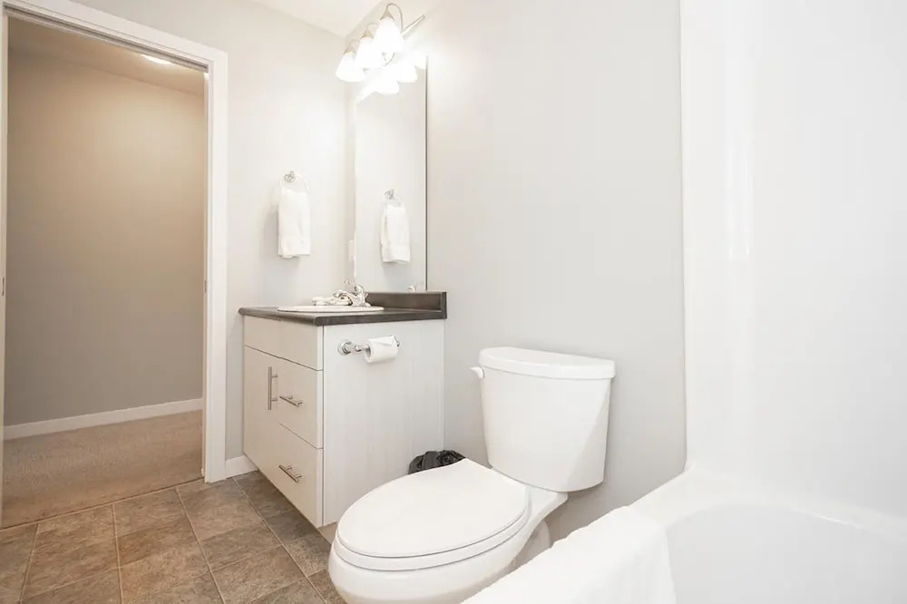Modern 3 Bedrooms Townhouse in Southpoint