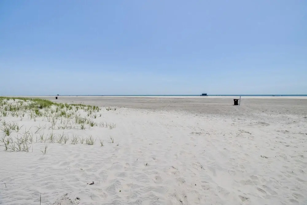Walk to Brigantine Beach: Condo w/ Furnished Patio
