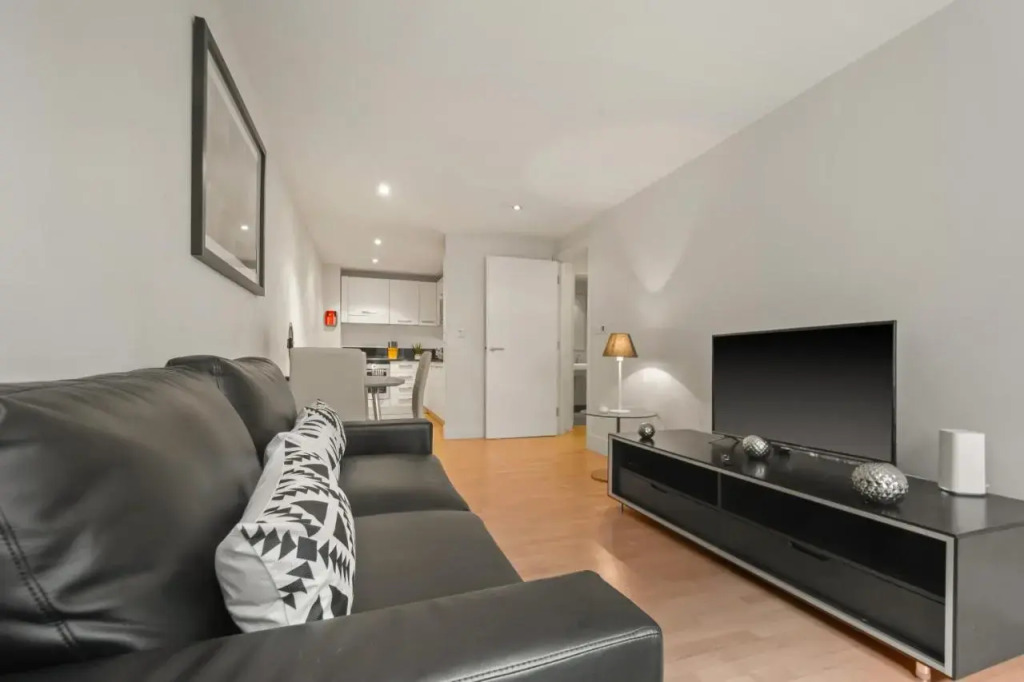 Blackfriars Apartments by MySquare