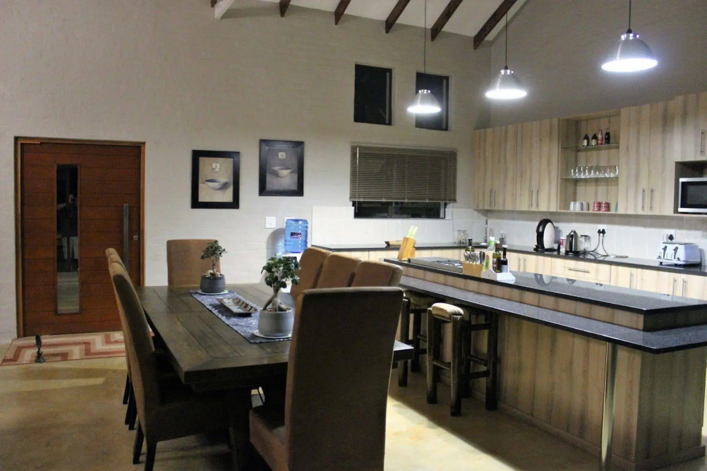 Ibis Way Guest House