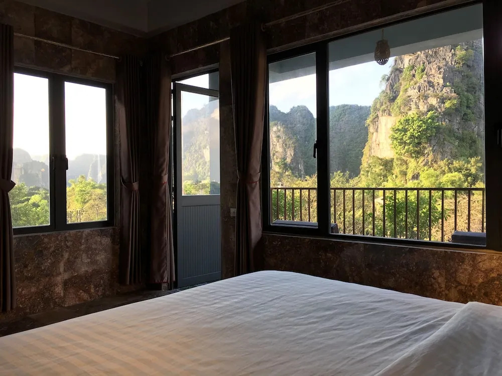 Limestone View Homestay