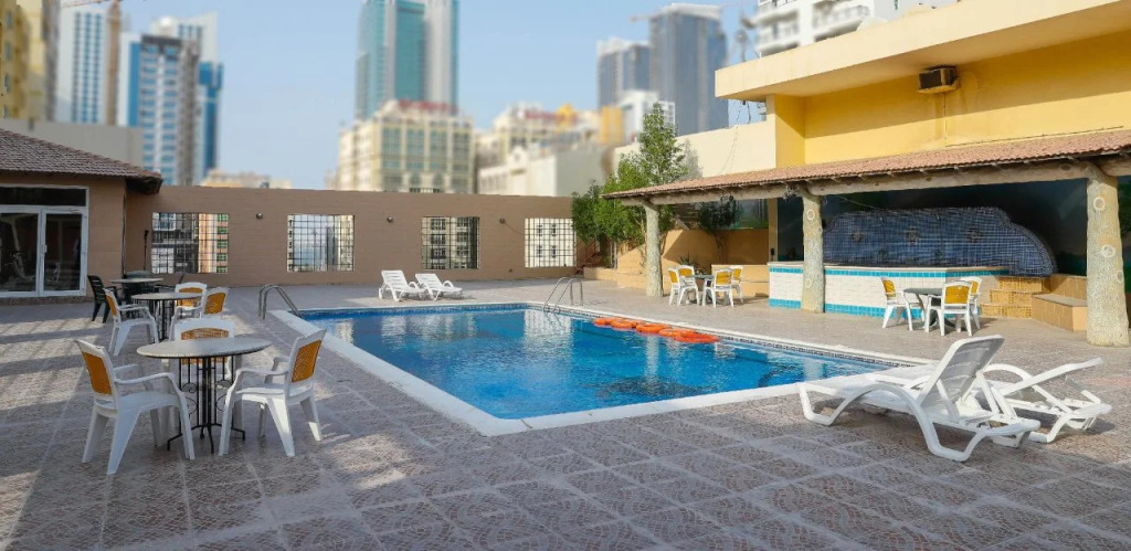 Taj Plaza Hotel