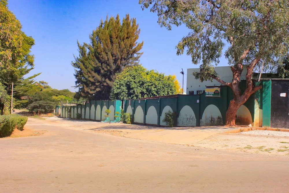 ROYAL SHALOM HOTEL