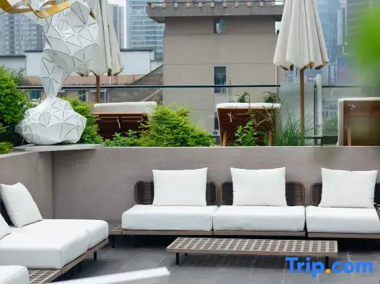 Xi Hotel (Changsha Wuyi Square IFS)