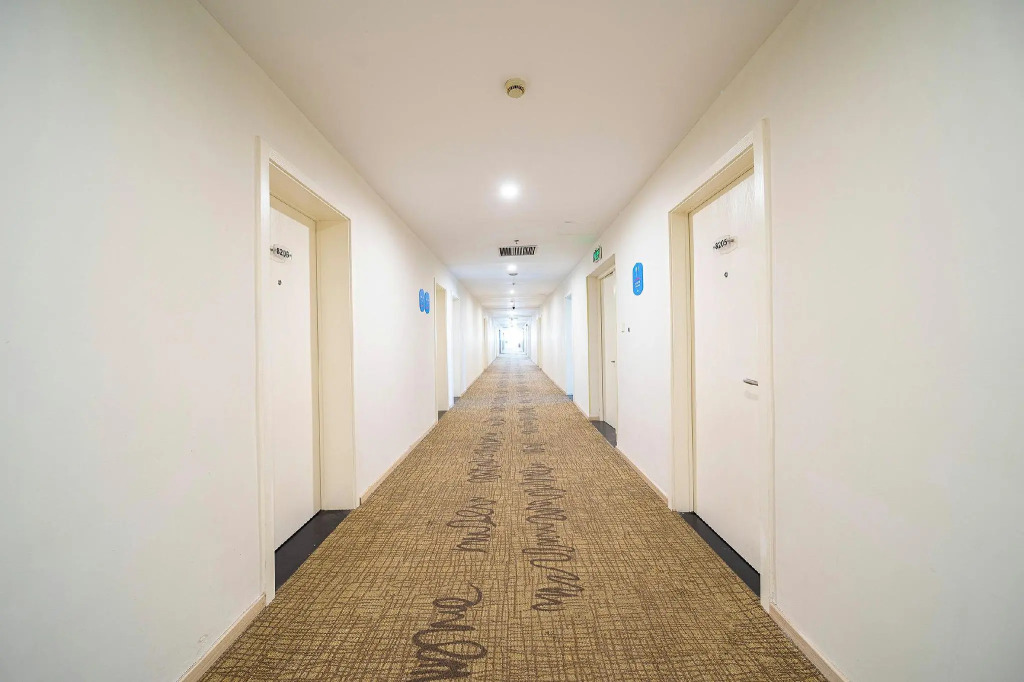 Hanting Hotel Shanghai Hongqiao Hub Railway Station