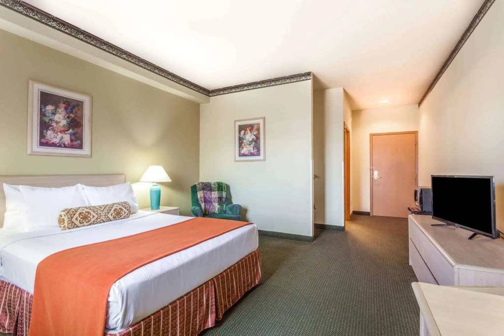 Days Inn by Wyndham Ellensburg